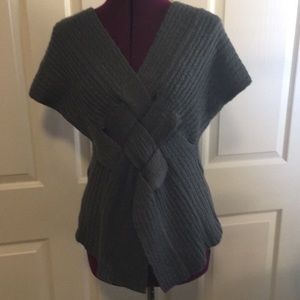 Escio Crisscross Sweater